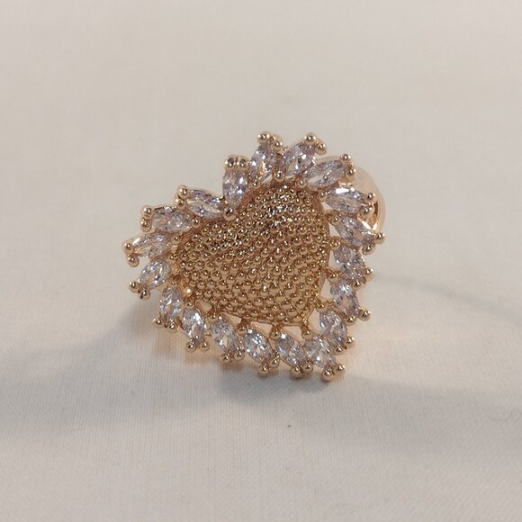 18K Yellow Gold Filled Boho Heart White Diamond Zircon Ring Gorgeous Party Gift - Picture 1 of 10